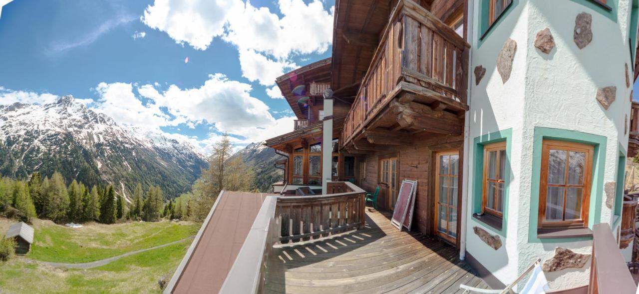 Ferienclub Silbertal - Almhütten Sölden Exterior foto